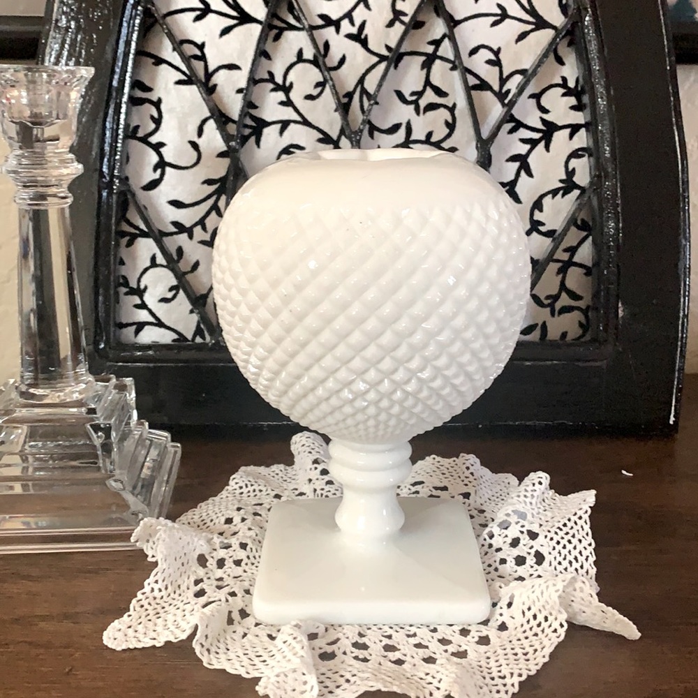 Westmoreland milk glass rose bowl.